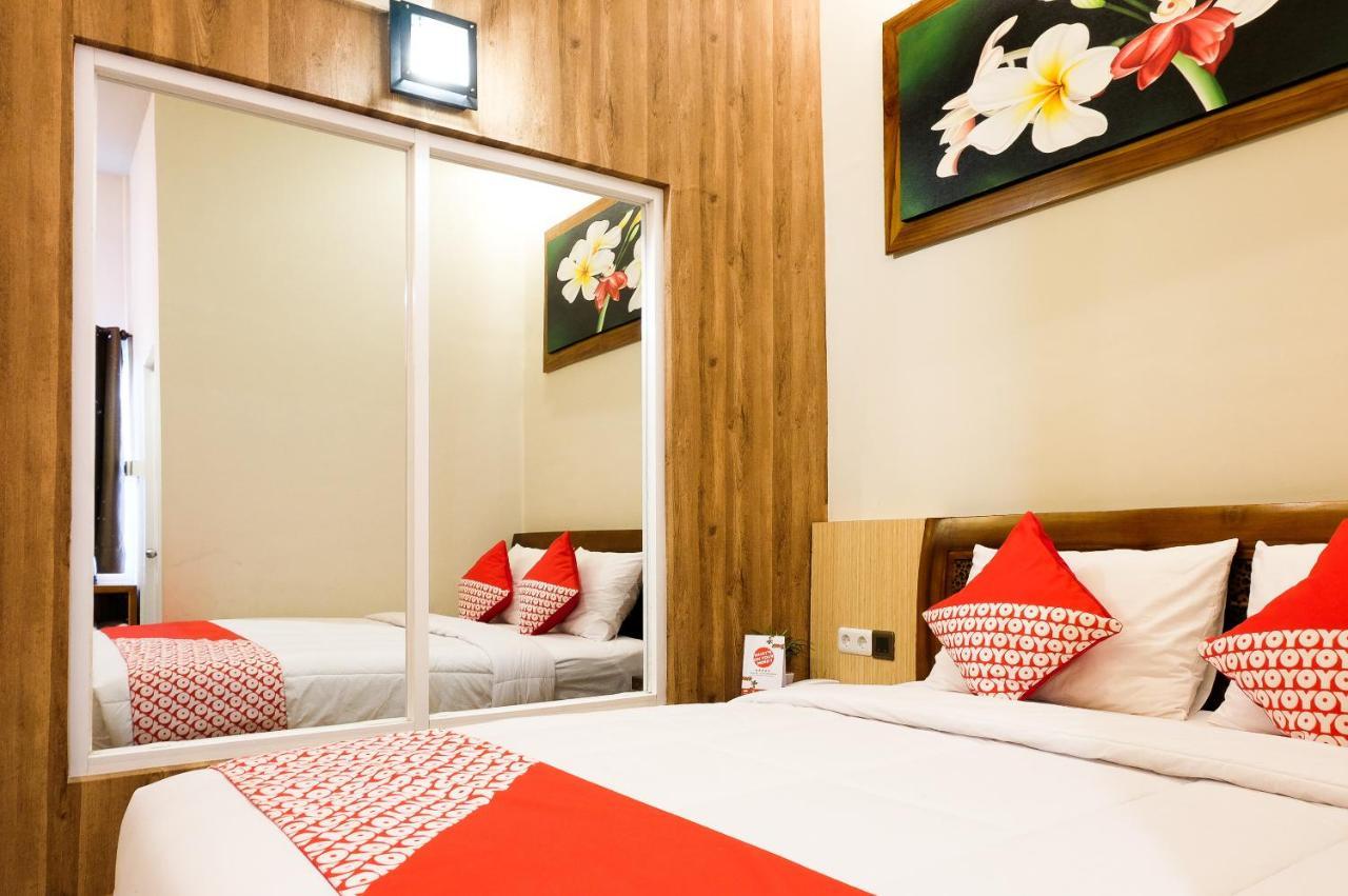 Oyo 683 Jepun Guesthouse Mataram Exterior foto